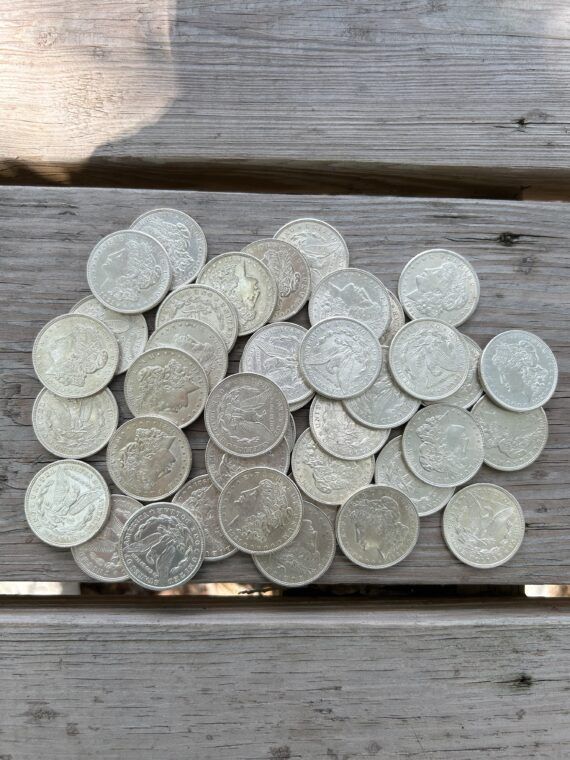 1921 Morgan Silver Dollar Better Detail Cull Lot of 20 - Image 4